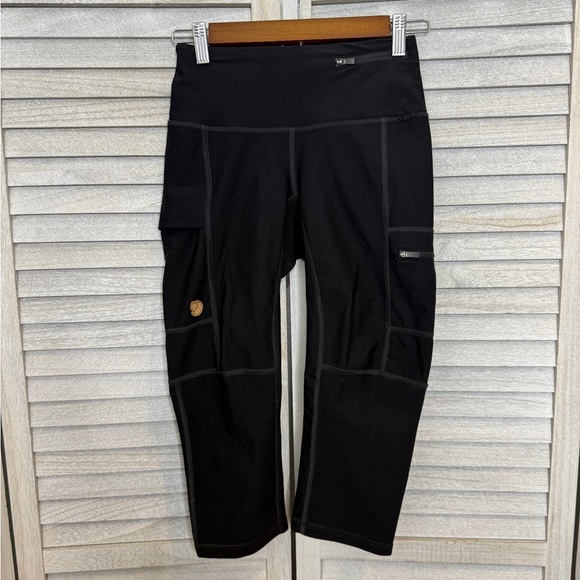 Fjall Raven Abisko 3/4 Length Stretch Hiking Pants Size XS - Picture 1 of 6
